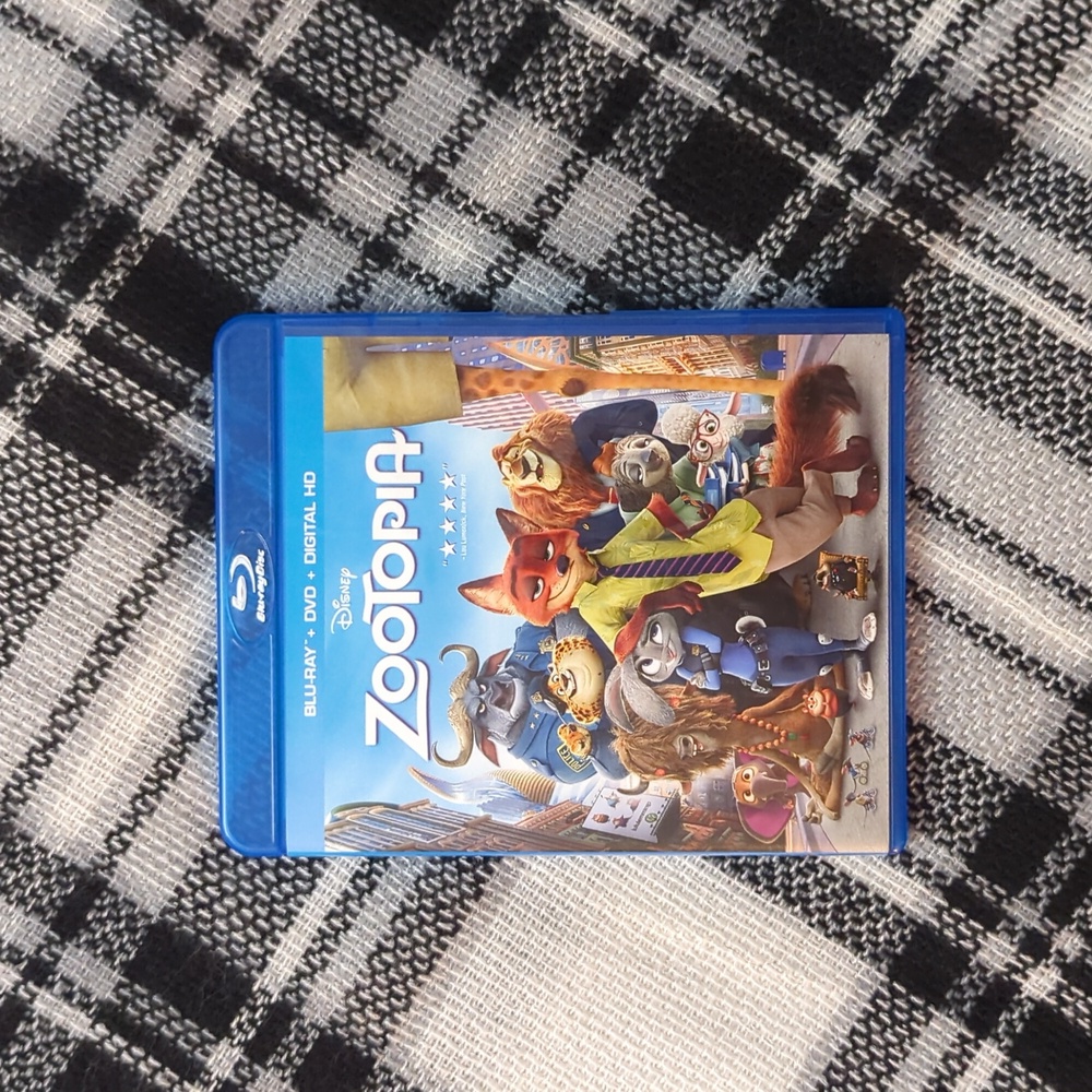 2 for $10 DVDs!! Zootopia Blu Ray DVD Disney